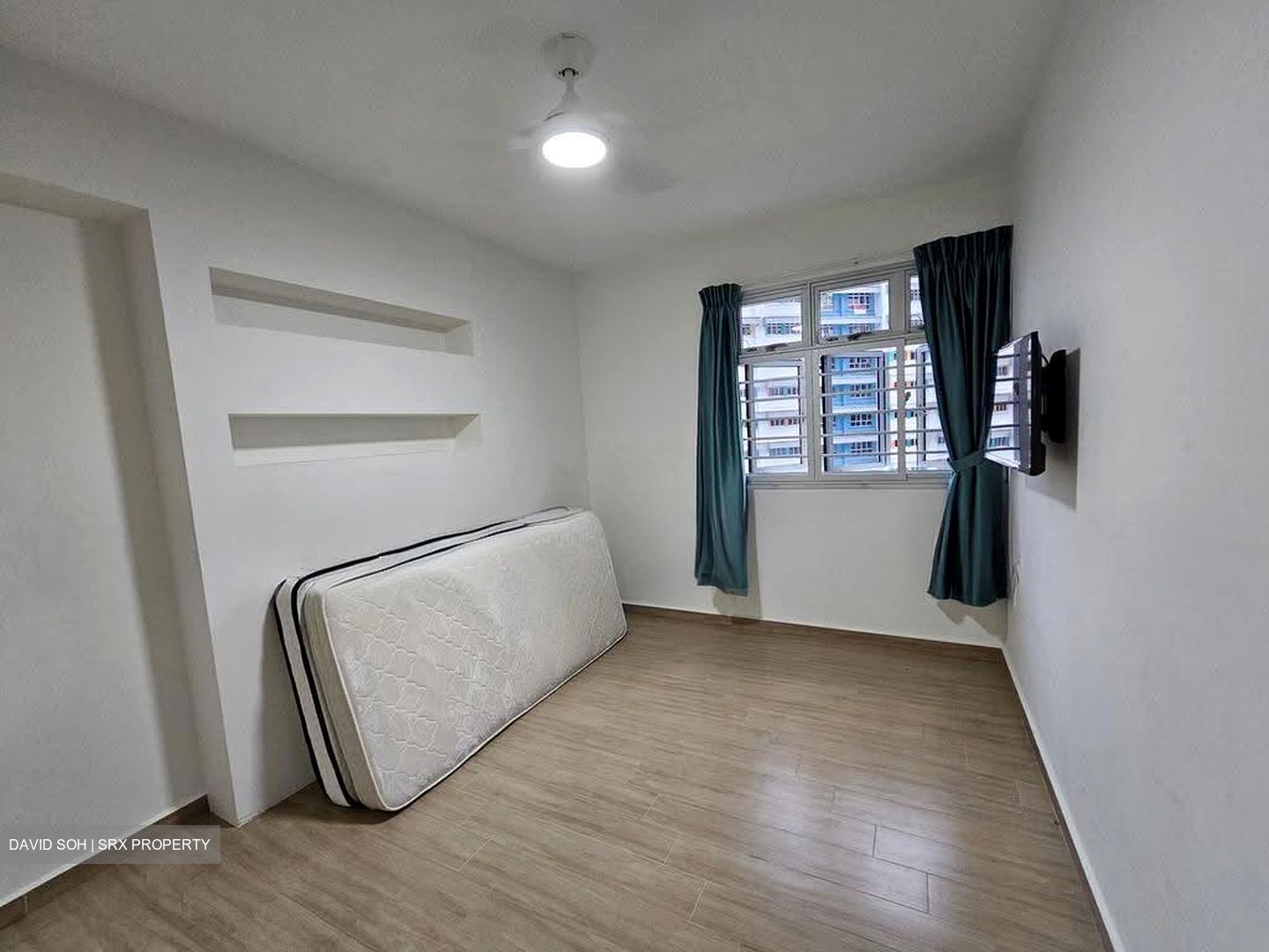 Blk 120C Eastwave @ Canberra (Sembawang), HDB 5 Rooms #612638041